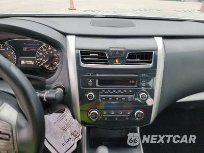 2015 Nissan Altima 2.5 S - zdjęcie 11 z 17 - miniatura