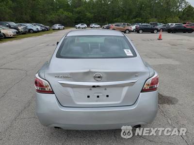 2015 Nissan Altima 2.5 S - zdjęcie 5 z 17 - miniatura