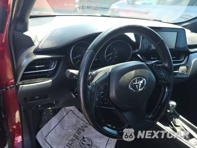 2018 Toyota C-HR XLE - zdjęcie 10 z 17 - miniatura