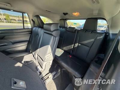 2023 Toyota Highlander XLE - zdjęcie 20 z 62 - miniatura