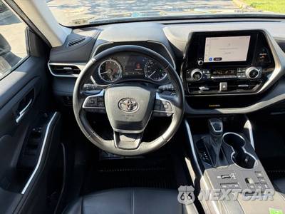 2023 Toyota Highlander XLE - zdjęcie 24 z 62 - miniatura