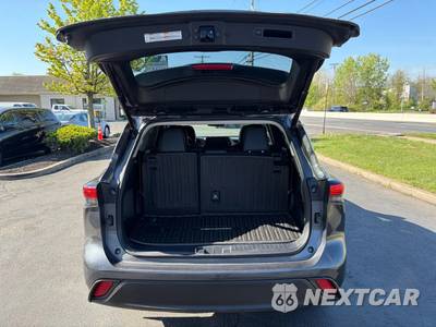 2023 Toyota Highlander XLE - zdjęcie 30 z 62 - miniatura