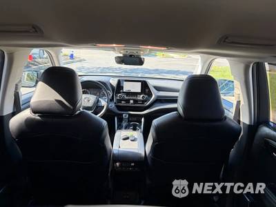 2023 Toyota Highlander XLE - zdjęcie 33 z 62 - miniatura