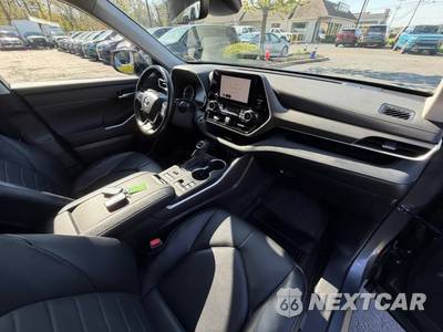 2023 Toyota Highlander XLE - zdjęcie 46 z 62 - miniatura