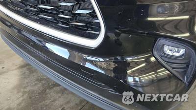 2024 Toyota Highlander LE - zdjęcie 2 z 13 - miniatura
