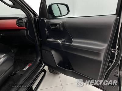 2020 Toyota Tacoma TRD Pro Crew Cab Medium Bed - zdjęcie 38 z 51 - miniatura