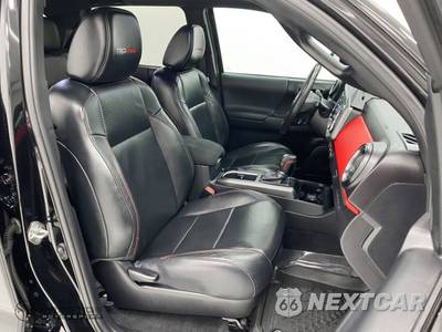 2020 Toyota Tacoma TRD Pro Crew Cab Medium Bed - zdjęcie 18 z 51 - miniatura