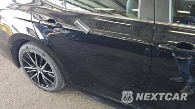 2024 Toyota Camry SE - zdjęcie 21 z 28 - miniatura