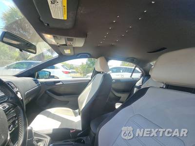 2016 Volkswagen Jetta Sport - zdjęcie 17 z 44 - miniatura