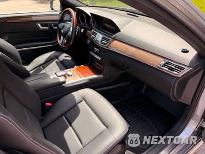 2014 Mercedes-Benz E 350 4MATIC Sedan - zdjęcie 35 z 50 - miniatura