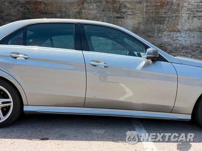 2014 Mercedes-Benz E 350 4MATIC Sedan - zdjęcie 17 z 50 - miniatura