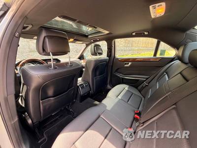 2014 Mercedes-Benz E 350 4MATIC Sedan - zdjęcie 40 z 50 - miniatura