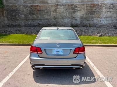 2014 Mercedes-Benz E 350 4MATIC Sedan - zdjęcie 21 z 50 - miniatura