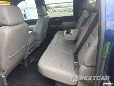 2020 Chevrolet Silverado 2500HD LTZ Crew Cab Medium Bed 1LZ - zdjęcie 13 z 18 - miniatura