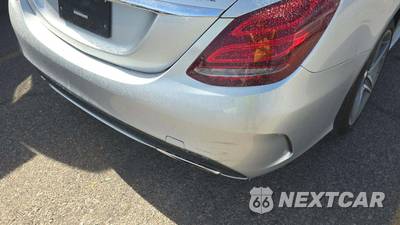 2015 Mercedes-Benz C 400 4MATIC Sedan - zdjęcie 19 z 25 - miniatura