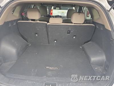 2021 Hyundai Tucson SE - zdjęcie 13 z 18 - miniatura