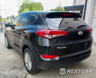 2017 Hyundai Tucson SE - zdjęcie 5 z 39 - miniatura