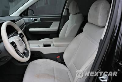 2025 Hyundai Santa Fe SE - zdjęcie 15 z 22 - miniatura