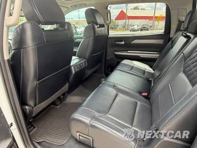 2019 Toyota Tundra Platinum Crew Cab Short Bed - zdjęcie 26 z 50 - miniatura
