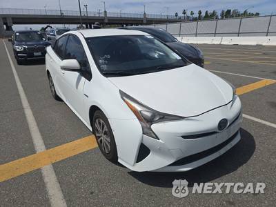 2018 Toyota Prius Two - zdjęcie 3 z 24 - miniatura