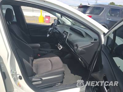 2018 Toyota Prius Two - zdjęcie 8 z 24 - miniatura