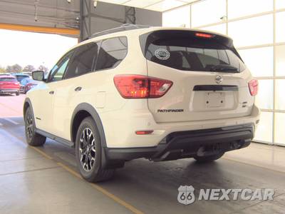 2020 Nissan Pathfinder SV - zdjęcie 6 z 19 - miniatura