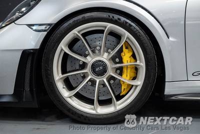 2019 Porsche 911 GT2 RS - zdjęcie 28 z 50 - miniatura