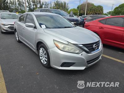 2017 Nissan Altima 2.5 S - zdjęcie 3 z 18 - miniatura