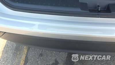 2022 Toyota Highlander XLE - zdjęcie 4 z 5 - miniatura