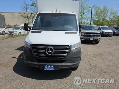 2022 Mercedes-Benz Sprinter 3500XD Cab Chassis DRW - zdjęcie 2 z 23 - miniatura
