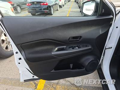 2022 Nissan Kicks S - zdjęcie 9 z 25 - miniatura