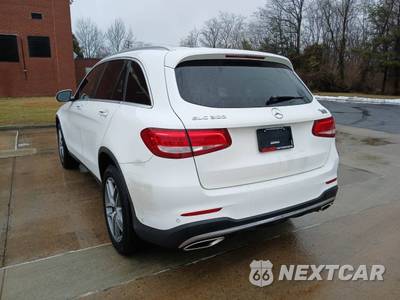 2017 Mercedes-Benz GLC 300 4MATIC - zdjęcie 9 z 32 - miniatura