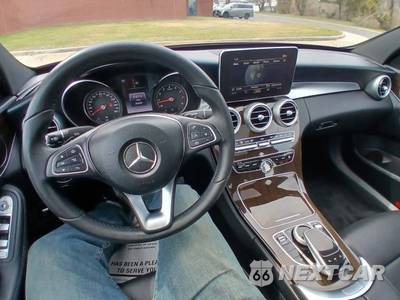 2018 Mercedes-Benz C 300 4MATIC Sedan - zdjęcie 27 z 46 - miniatura