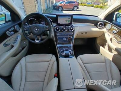 2017 Mercedes-Benz C 300 4MATIC Sedan - zdjęcie 25 z 32 - miniatura