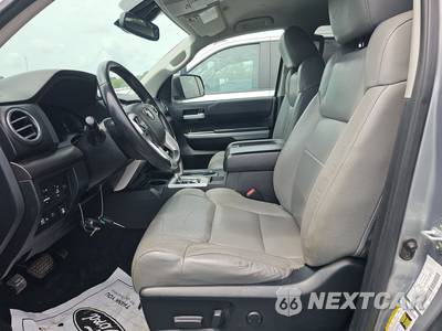 2021 Toyota Tundra SR5 Crew Cab Short Bed - zdjęcie 7 z 34 - miniatura