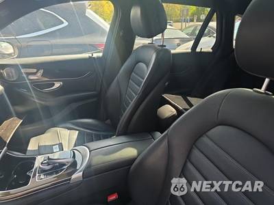 2016 Mercedes-Benz GLC 300 4MATIC - zdjęcie 13 z 23 - miniatura