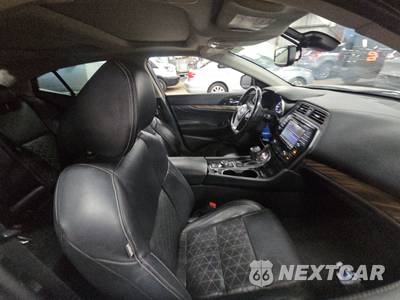 2016 Nissan Maxima 3.5 Platinum - zdjęcie 8 z 23 - miniatura