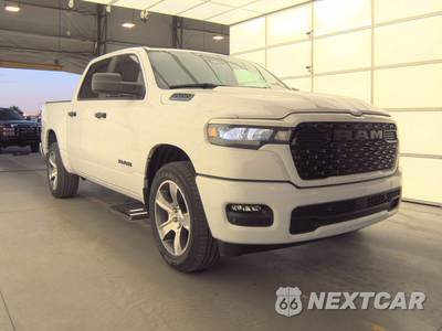 2025 Ram 1500 Tradesman Crew Cab Short Bed - zdjęcie 3 z 26 - miniatura
