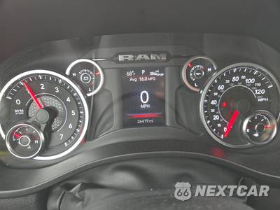 2025 Ram 1500 Tradesman Crew Cab Short Bed - zdjęcie 12 z 26 - miniatura