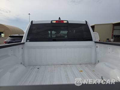 2025 Ram 1500 Tradesman Crew Cab Short Bed - zdjęcie 16 z 26 - miniatura
