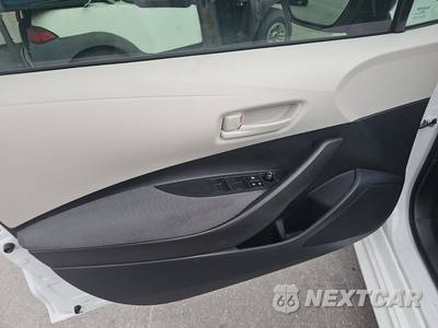 2025 Toyota Corolla LE Sedan - zdjęcie 9 z 26 - miniatura