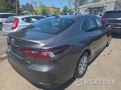 2023 Toyota Camry Hybrid LE - zdjęcie 4 z 21 - miniatura