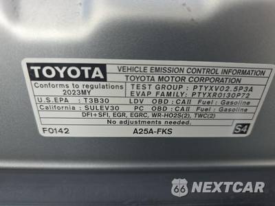 2023 Toyota Camry SE - zdjęcie 32 z 34 - miniatura