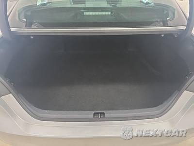 2023 Toyota Camry SE - zdjęcie 19 z 34 - miniatura