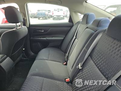 2017 Nissan Altima 2.5 S - zdjęcie 13 z 28 - miniatura