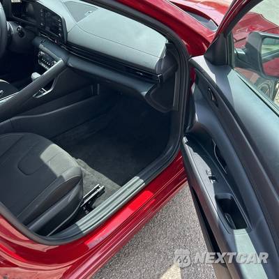 2026 Hyundai Elantra SEL Sport - zdjęcie 16 z 21 - miniatura