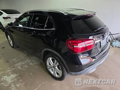 2020 Mercedes-Benz GLA 250 4MATIC - zdjęcie 6 z 23 - miniatura