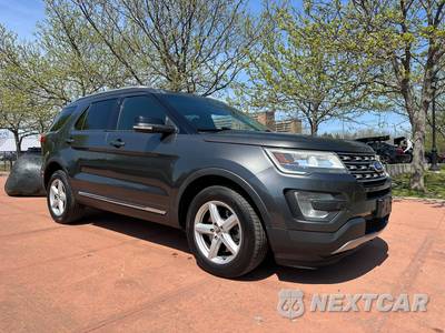 2016 Ford Explorer XLT - zdjęcie 1 z 99 - miniatura
