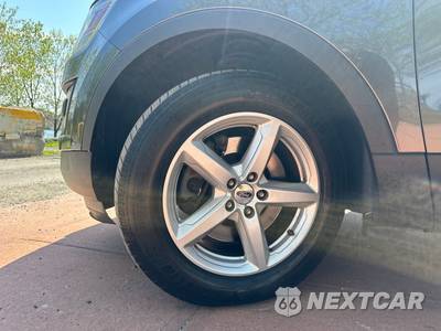 2016 Ford Explorer XLT - zdjęcie 74 z 99 - miniatura