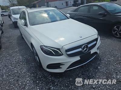 2017 Mercedes-Benz E 300 Sport 4MATIC Sedan - zdjęcie 3 z 15 - miniatura